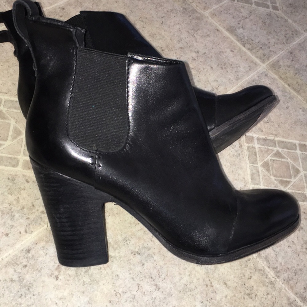 SIGERSON MORRISON real leather Chelsea boot